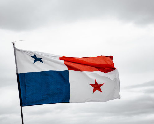 Requirements to Study High School in Panama as a Foreigner