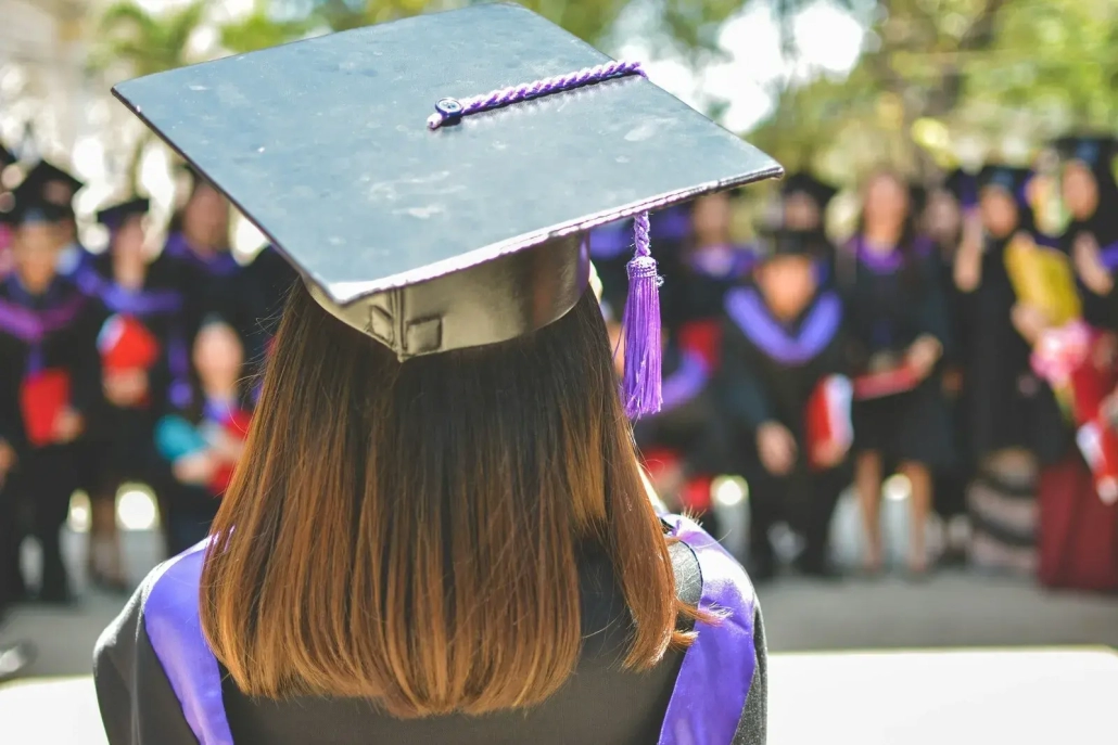 Consejos para jóvenes panameños recién graduados del bachillerato